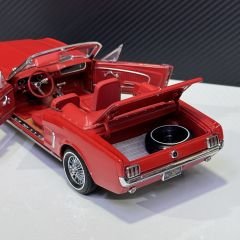 1:18 Ford Mustang 1964 1/2 Red - Precision Collection 100