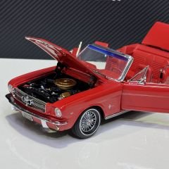 1:18 Ford Mustang 1964 1/2 Red - Precision Collection 100