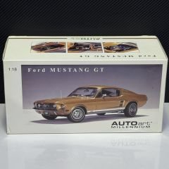 1:18 Ford Mustang GT390 Gold 1967 - Autoart