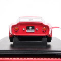 1:18 Alfa Romeo Giulia TZ2 Red 1965 - Autoart
