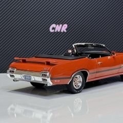 1:18 Oldsmobile 442 W-30 Convertible 1972 - ACME