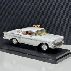 1:18 Chevrolet Impala 1958 American Graffiti - ERTL