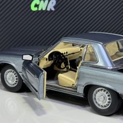 1:18 Mercedes-Benz 350SL R107 Hard Top 1977 - SunStar