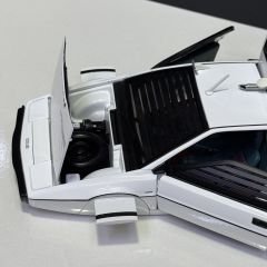 1:18 Lotus Submarine Type 79 James Bond 007 - Autoart