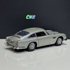 1:18 Aston Martin DB5 James Bond 007 Goldfinger - Autoart