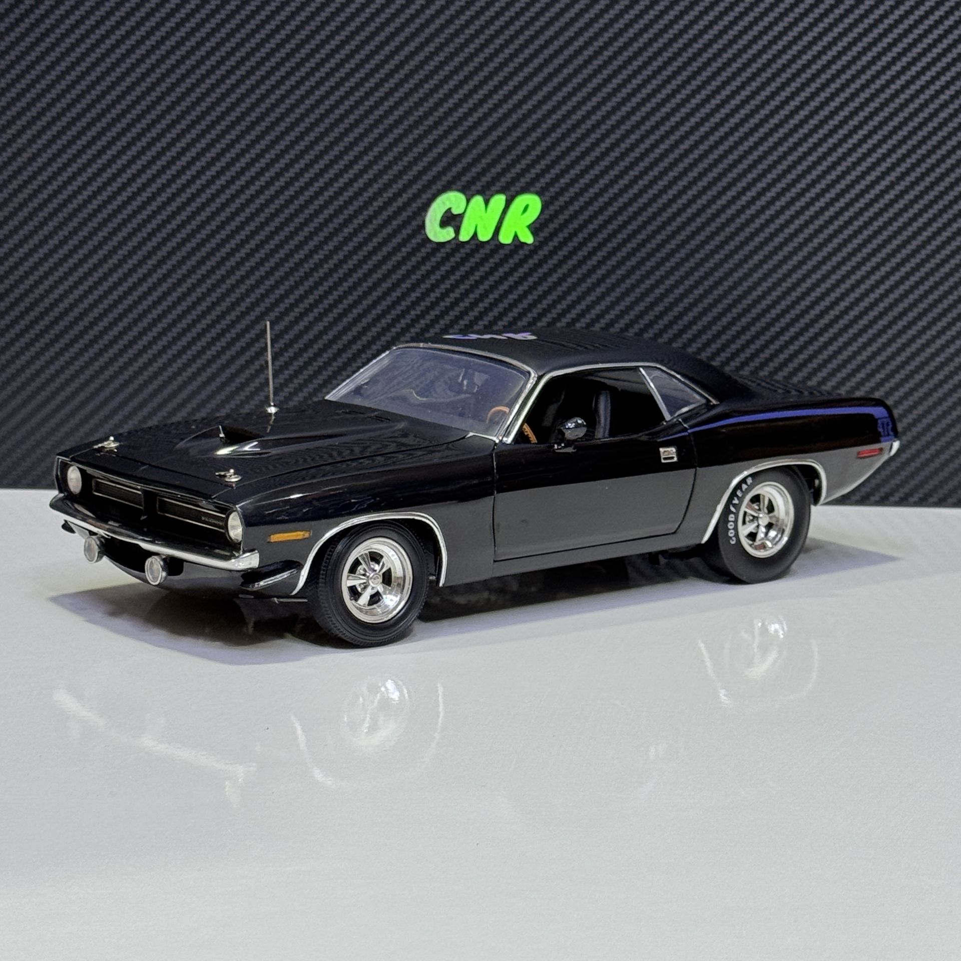 1:18 Plymouth Cuda 472 Hemi Super Street 1970 - Highway 61