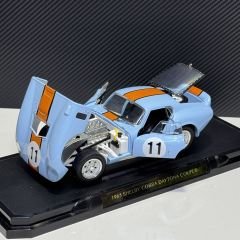 1:18 Shelby Cobra Daytona Coupe 1965 Gulf - Road Signature