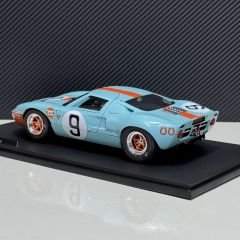 1:18 Ford GT40 Le Mans 1968 Gulf - Solido
