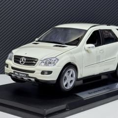 1:18 Mercedes-Benz ML350 Beyaz - Welly