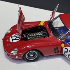 1:18 Ferrari 250 GTO 1962 Le Mans 3rd - Kyosho