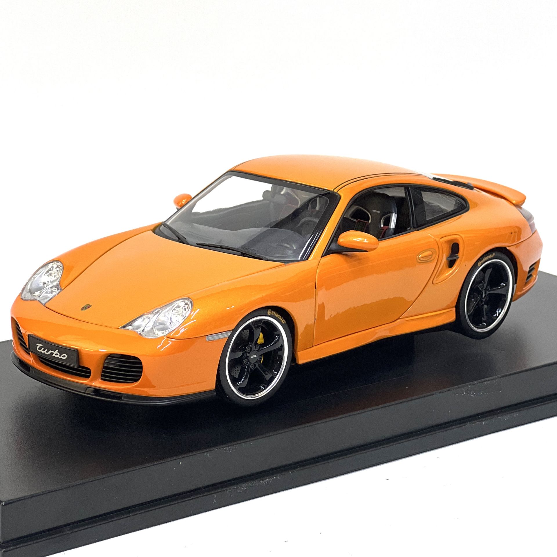 1:18 Porsche 996 Turbo Tech Art GT Street XL Version - Auto Pro