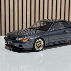 1:18 Nissan Skyline GT-R R32 Wangan Midnight Reina Gri - Autoart