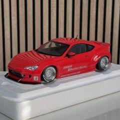 1:18 Toyota 86 Rocket Bunny Silver Wheels - Autoart