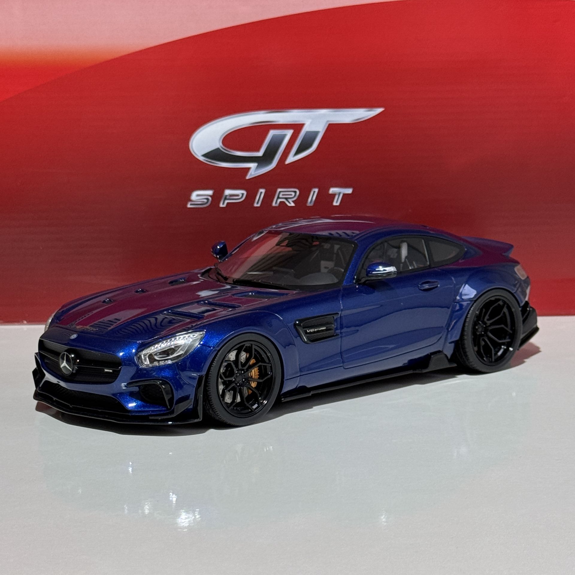 1:18 Mercedes-Benz GT-S Prior Design Met Blue - GT Spirit
