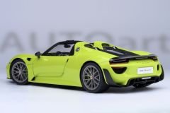 1:18 Porsche 918 Spyder 2013 Weissach Acid Green - Autoart
