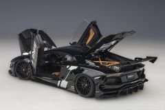 1:18 Lamborghini Aventador LBWK Black - Autoart
