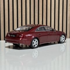 1:18 Mercedes-Benz CLS 500 Wine Red - Kyosho