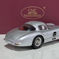 1:18 Mercedes-Benz 300 SLR Uhlenhaut 1955 Red Interior - CMC