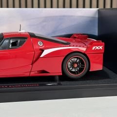 1:18 Ferrari FXX Evoluzione Black Wheels - Hot Wheels Elite