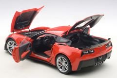 1:18 Chevrolet Corvette C7 Z06 Torch Red - Autoart