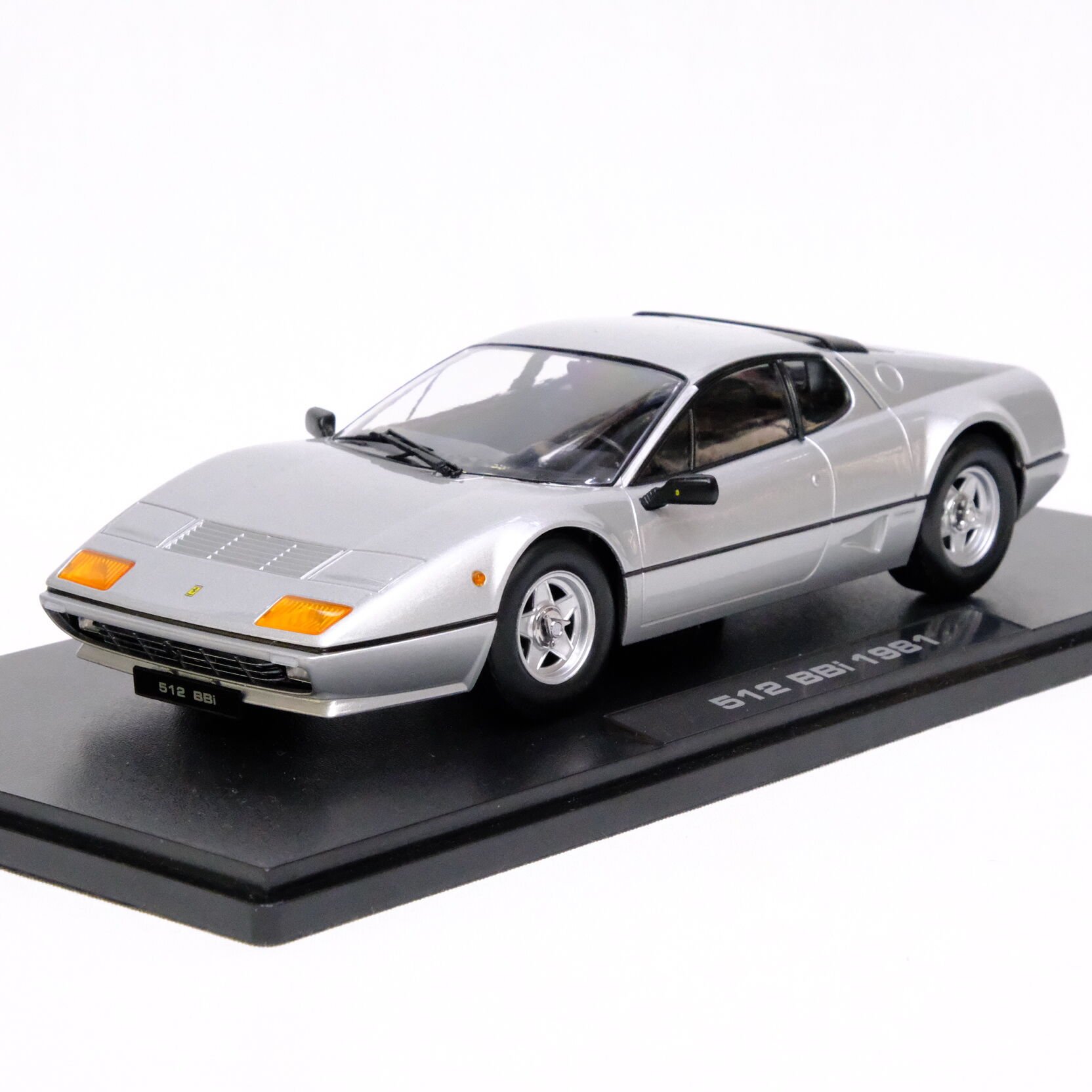 1:18 Ölçek 1981 Ferrari 512 BBi - KK Scale