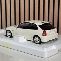 1:18 Honda Civic Type R EK9 Championship White - Motorhelix