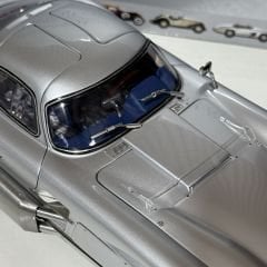 1:18 Mercedes-Benz 300 SLR Uhlenhaut 125 Jahre 1955 Silver - CMC