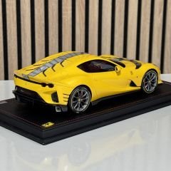 1:18 Ferrari 812 Competizione Giallo Tristrato 2021 - MR Models