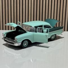 1:18 Chevrolet 150 Utility Sedan 1957 Green - Highway61