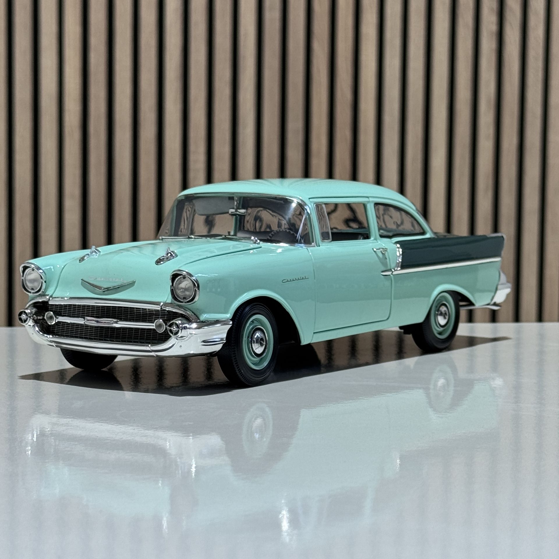 1:18 Chevrolet 150 Utility Sedan 1957 Green - Highway61