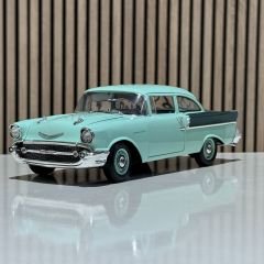 1:18 Chevrolet 150 Utility Sedan 1957 Green - Highway61