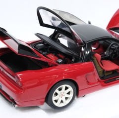 1:18 Honda NSX (NA2) New Formula Red 2002 - Autoart