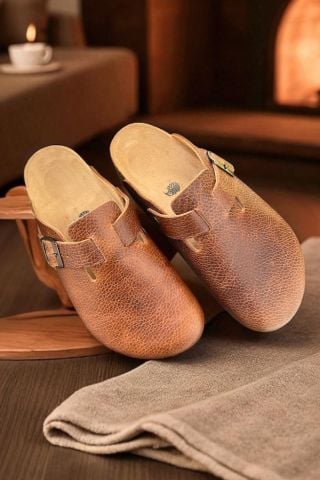 Land of Cork | Taba Hakiki Deri Unisex Anatomik Terlik – Silinebilir Doğal Mantar Tabanlı
