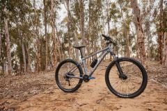 Giant Talon 2 GE 27.5 Dağ Bisikleti Knight Shield
