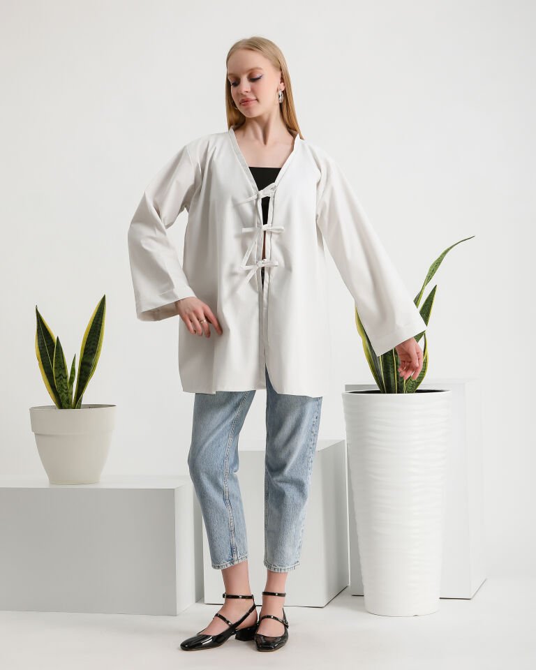 Beyaz Bağlamalı Kimono