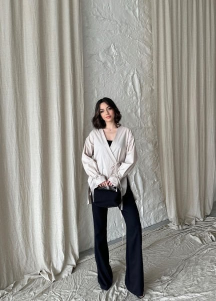 Ekru Yırtmaçlı Kimono