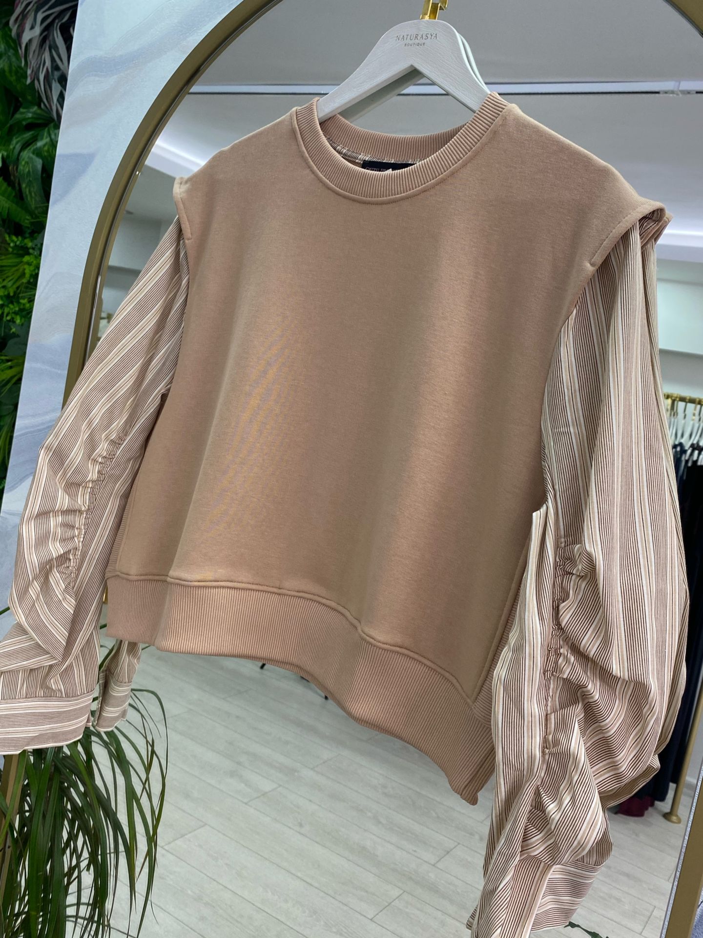 Kol Büzgülü Gömlek Detaylı Premium Sweat