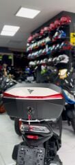 Voge White/ Red Topcase 48 Lt