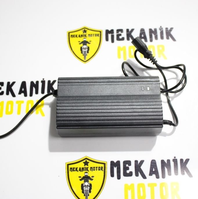 72V - 28A ŞARJ ALETİ