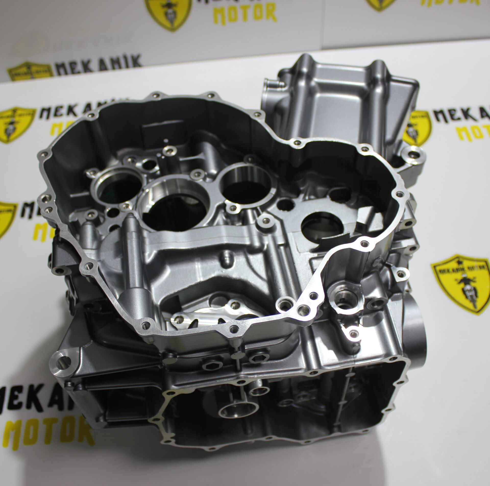 VOGE 500 SERİSİ SİLİNDİR MOTOR BLOĞU KOMPLE