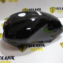 YAMAHA YBR (ESKİ MODEL) SİYAH BENZİN DEPOSU
