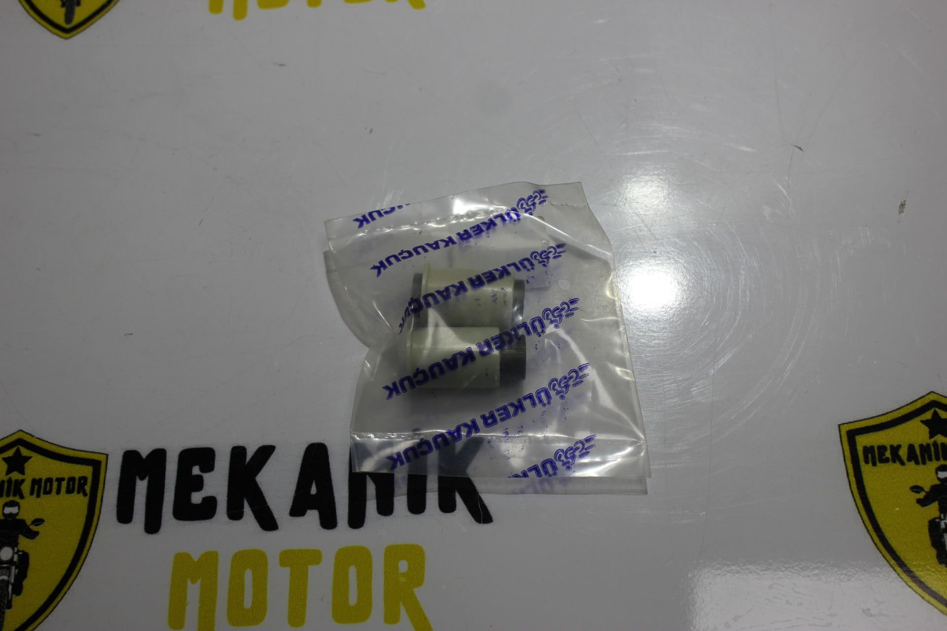YUKİ GUSTO / CUB SALINCAK TAKOZU