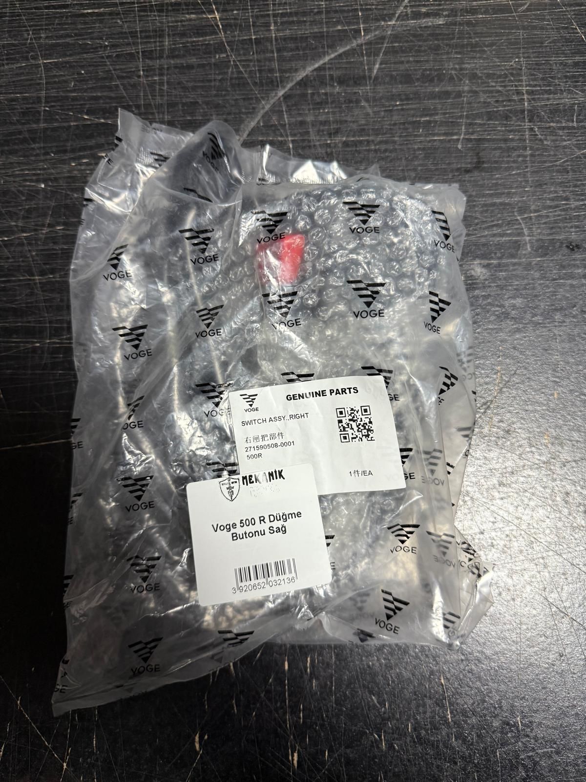 Voge 500 R Düğme Butonu Sağ