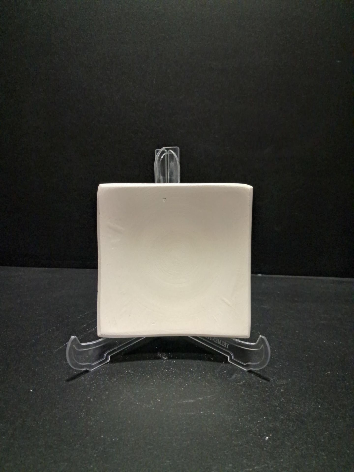18 cm Kare Tabak