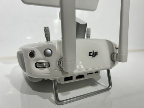 DJİ Phantom 4 Pro Plus Kumandası Ekranlı