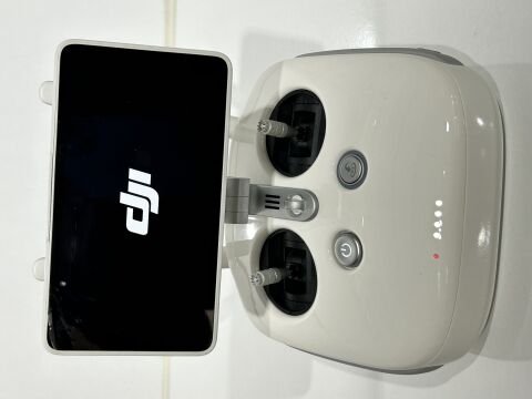 DJİ Phantom 4 Pro Plus Kumandası Ekranlı