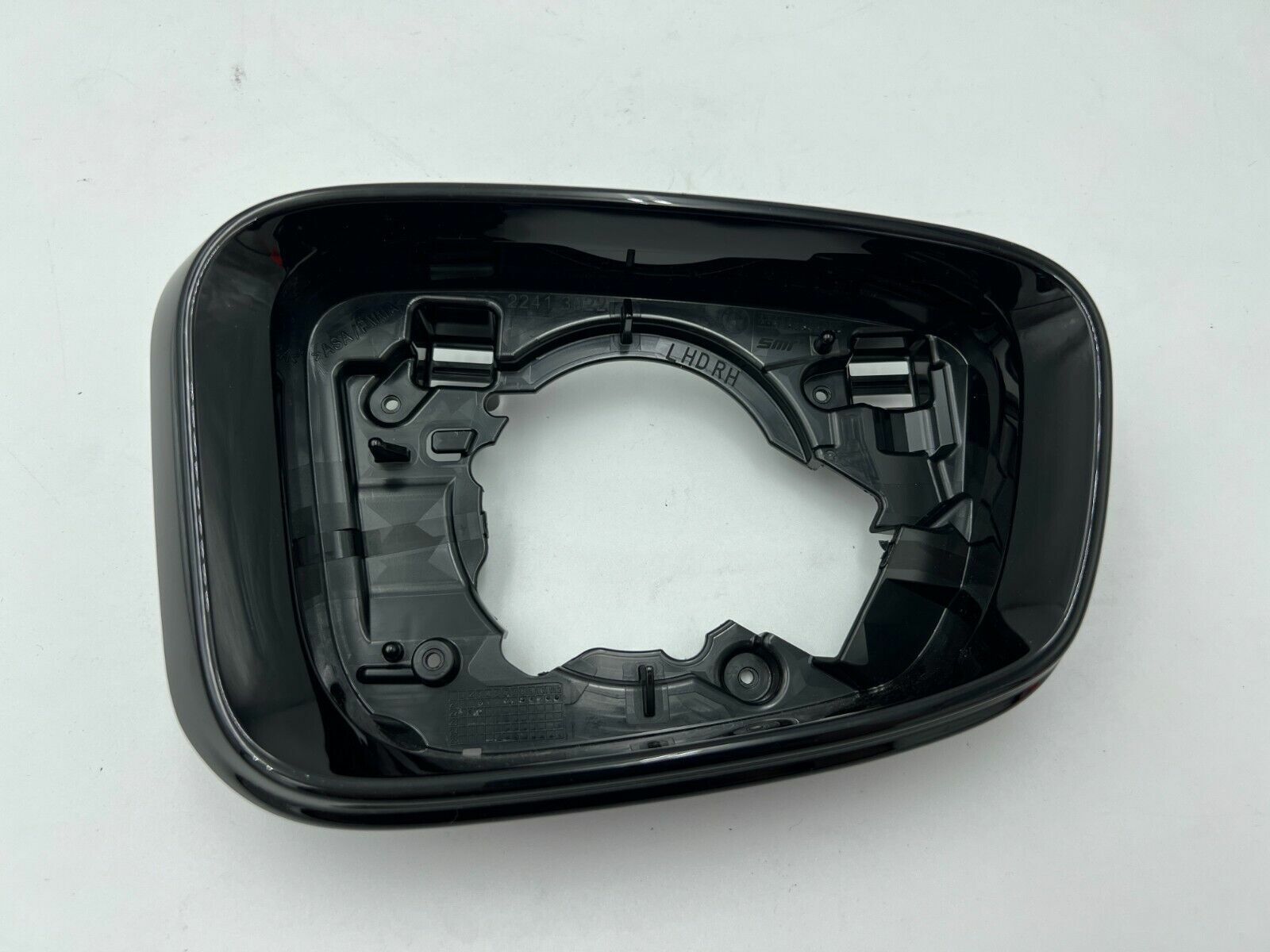 Bmw Ayna Çerçevesi Sag G20-G21-G28 Bm 2017- 51167498194