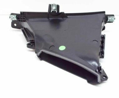 Bmw Hava Borusu Iç Yan Panel Sol G30-G31-G38 Bm 2017- 51137349591