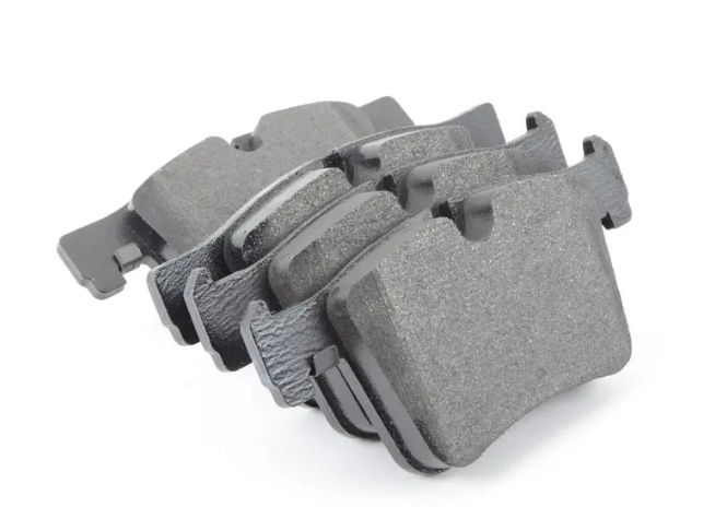 Bmw Fren Balatası Ön F20-F30-X3 F25-X4 F26 34106799801-34106856191-34106859181-34106859182