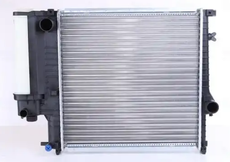 Bmw Radyatör Otom.   E60-E61-E63-E64 17117792832